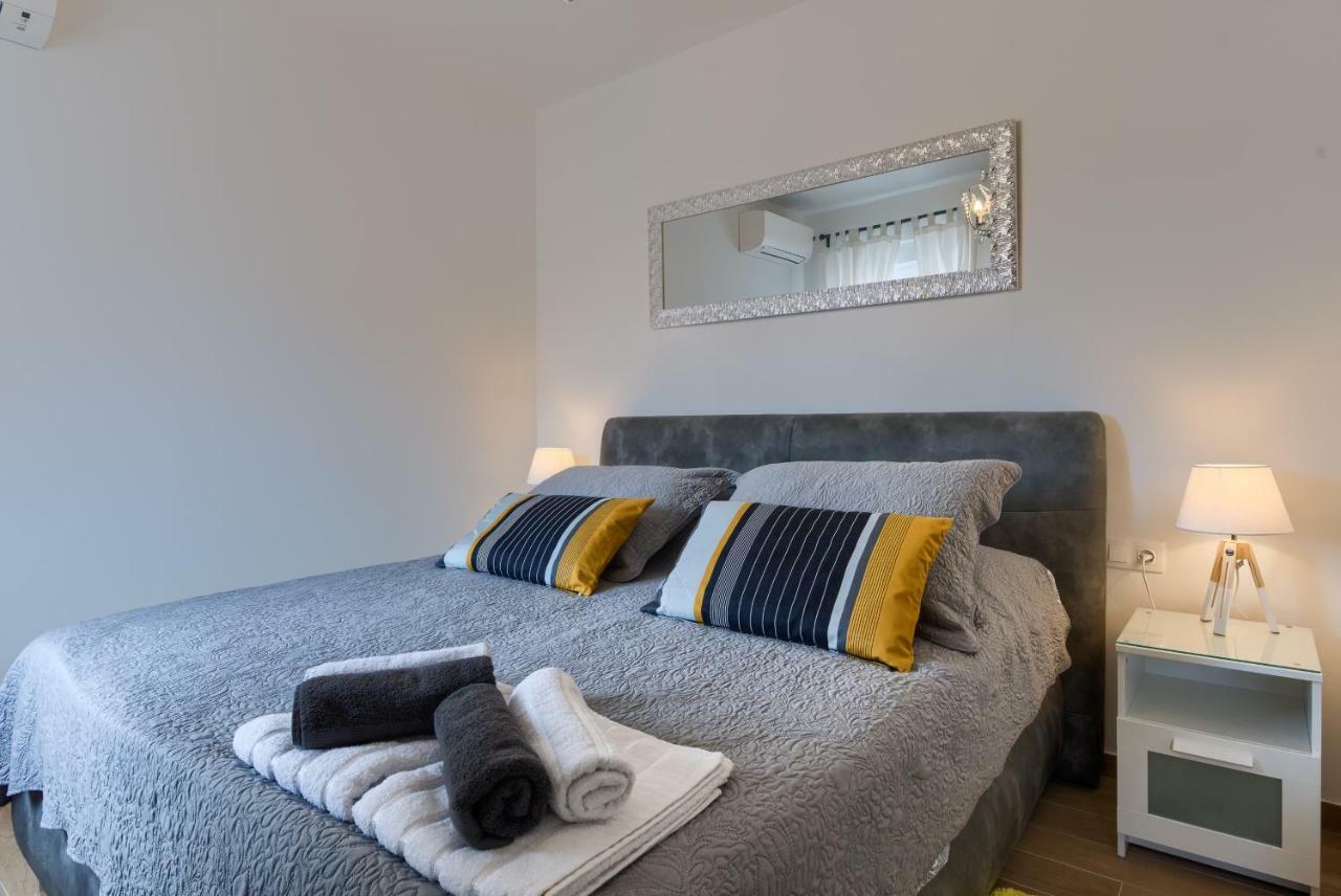 Apartments Dream In Arena 2 Pula Center Free Parking Eksteriør bilde